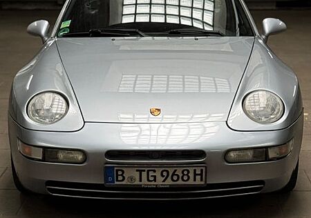 Porsche 968