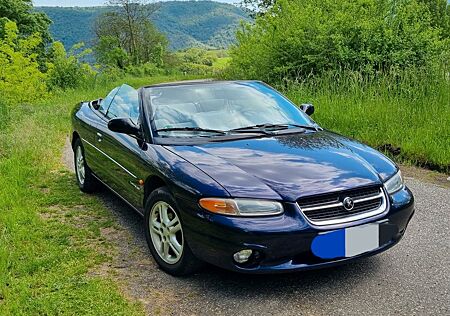 Chrysler Stratus 2.5 LX Cabrio Auto LX