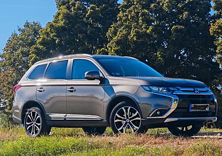 Mitsubishi Outlander 2.0 MIVEC Edition 100 ClearTec 2WD...