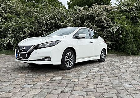 Nissan Leaf ZE1 MY21 150PS 40KWh