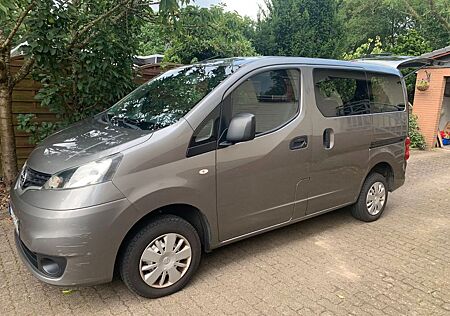 Nissan NV200 -Evalia Familien Reiseauto