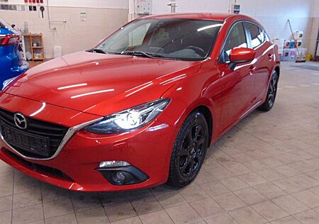 Mazda 3 2.0 SKYACTIV-G 120 Center-Line NAVI 8fach BLIS+