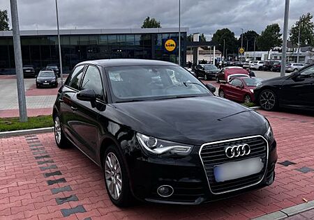 Audi A1 1.2 TFSI S line Sportback S line