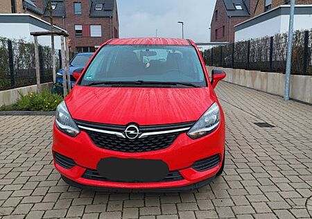 Opel Zafira Tourer 1.4 Turbo drive 103kW Automati...