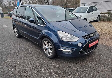 Ford S-Max Titanium*TÜV-NEU*