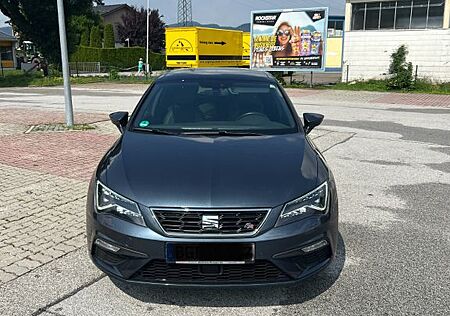 Seat Leon 1.5 TSI ACT 110kW FR Black Matt Edition...