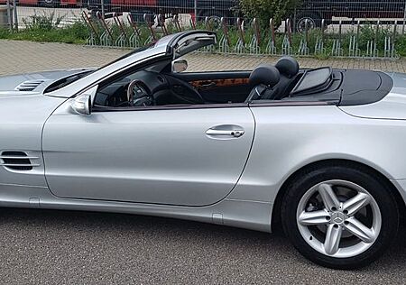 Mercedes-Benz SL 500 VOLLAUSSTATTUNG - DEUTSCHES FAHRZEUG