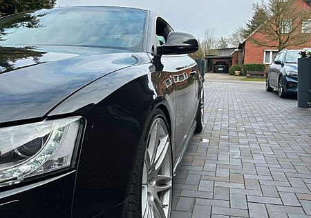 Audi A5 3.2 FSI tiptronic quattro -