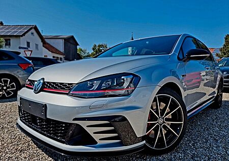 VW Golf Volkswagen VII GTI Clubsport BMT Schaltg. Schalensitz