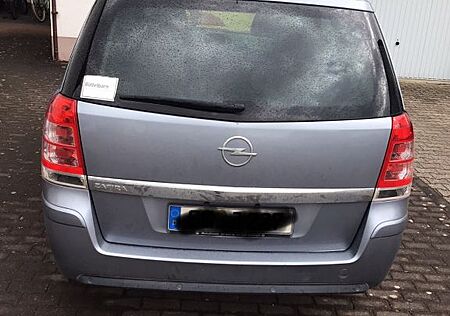 Opel Zafira 1.8 Family Family