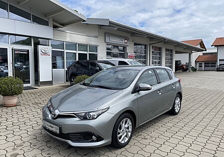 Toyota Auris 1.2 Turbo Design Edition