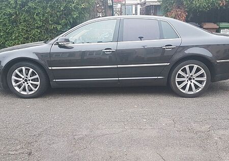 VW Phaeton Volkswagen LPG 4.2 V8 4MOTION Tiptronic 5-Sitzer -