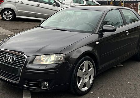 Audi A3 2.0 FSI Ambition *XENON-8FACH-KLIMAAUT*