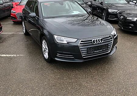 Audi A4 2.0 TDI Avant -