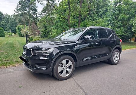 Volvo XC 40 XC40 Momentum Pro 2WD