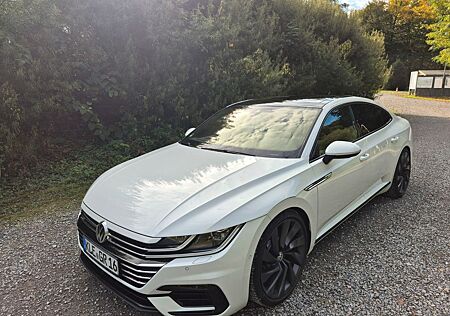 VW Arteon Volkswagen 2.0 TSI 206kW DSG 4MOTION R-Line R-Line