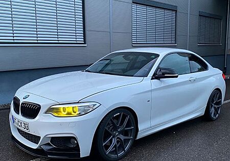 BMW 220i Coupé M Sport