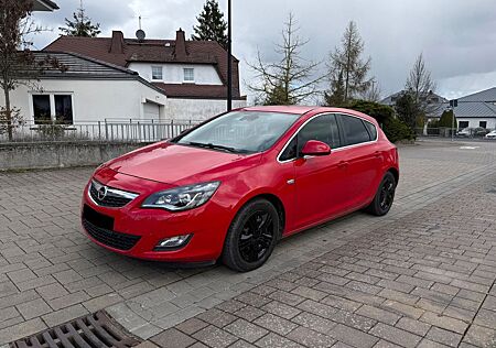 Opel Astra 1.7 CDTI J Cosmo 81kW Cosmo