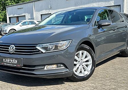 VW Passat Volkswagen Lim. 1.4 TSI Comfortline / NAVI-SHZ-PDC /