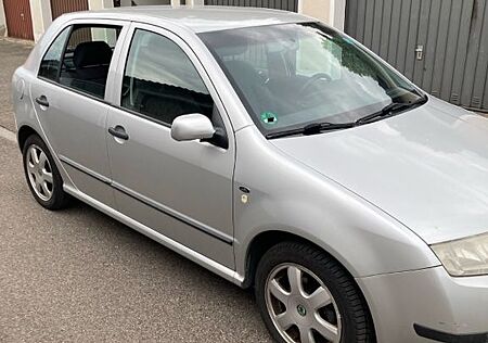 Skoda Fabia 1.4 16V Elegance Elegance