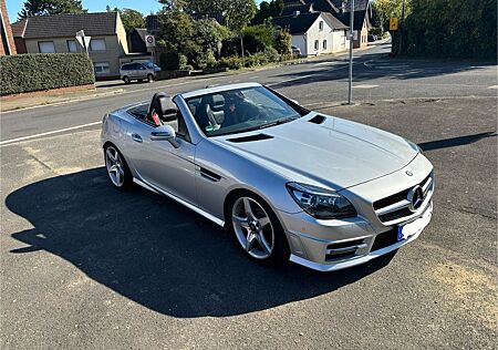 Mercedes-Benz SLK 250 BlueEFFICIENCY Automatik AMG-Paket