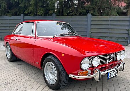 Alfa Romeo GTV 2000 Bertone