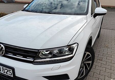 VW Tiguan Volkswagen 2.0 TDI SCR DSG SOUND SOUND