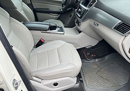 Mercedes-Benz ML 250 BlueTEC 4MATIC -