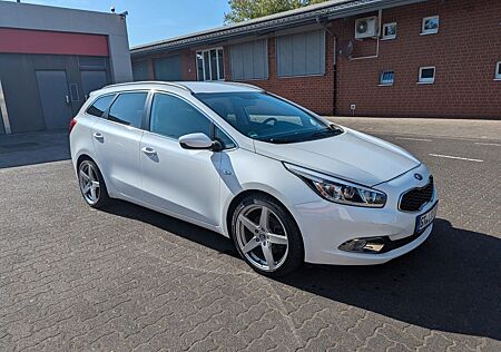 Kia Cee'd Sportswagon 1.4 CVVT Attract Sportswag...
