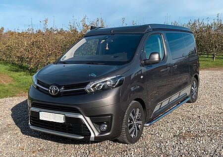 Toyota Pro Ace Crosscamp, Standheizung, Markise.. VOLL