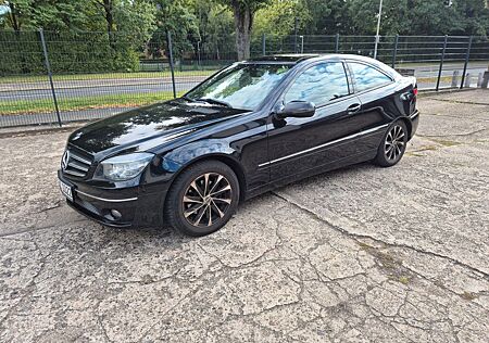 Mercedes-Benz CLC 180 KOMPRESSOR
