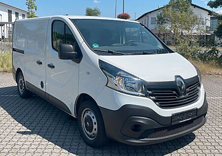 Renault Trafic L1H1 WÜRTH Regale Klima Navi PDC Garantie