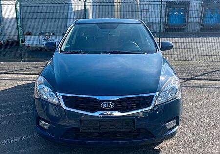 Kia Cee'd / Ceed 1.4 CVVT Attract mit TÜV 04-27