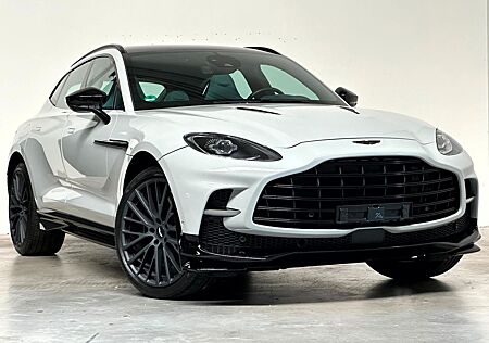 Aston Martin DBX 707 Apex Grey Carbon Seats