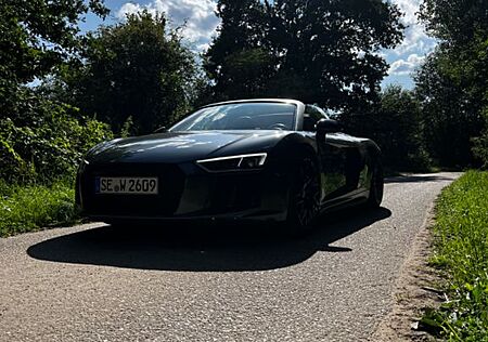 Audi R8 V10 Plus - Mwst. Ausweisbar - KW V4 Fahrwerk