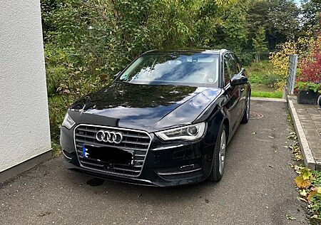 Audi A3 1.4 TFSI Ambition Sportback / ACC