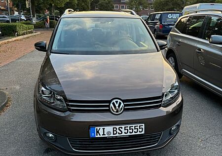 VW Touran Volkswagen 1.6 TDI DSG Style TÜV Neu BiXenon/Pano