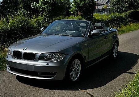 BMW 125 120i Cabrio 2.Besitz. Tüv & Service NEU