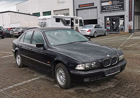 BMW 520i