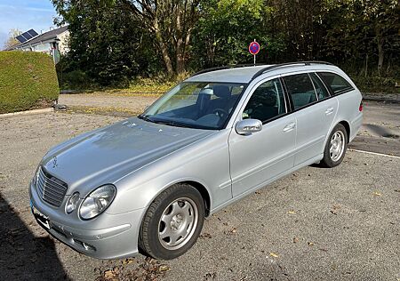 Mercedes-Benz E 220 CDI T CLASSIC Classic