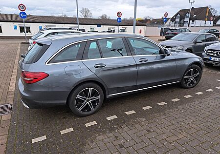 Mercedes-Benz C 180 T Autom. AHK Panoramdach Garantie