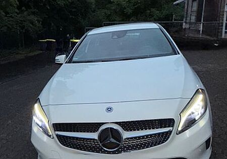 Mercedes-Benz A 180 BlueEFFICIENCY Edition Edition