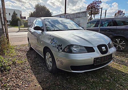 Seat Ibiza 1.2 12V Fresh! Tüv 4/26! Alufelgen!