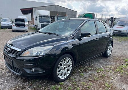 Ford Focus 1,6 Lim. Sport Klima TÜV