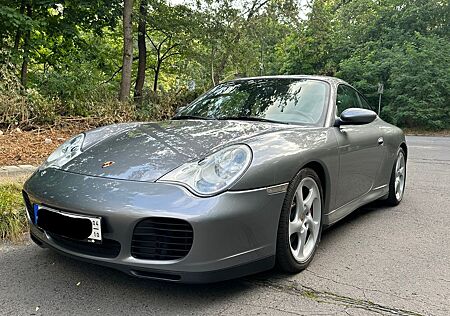 Porsche 996 Carrera 4S Coupe (Klappe/Deu. Fahrzeug)