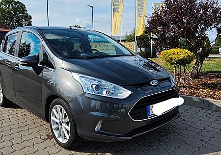 Ford B-Max 1,0 EcoBoost 74kW S/S Titanium