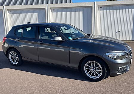 BMW 116d Advantage. 2 Zonen Klimaautomatik, Navi