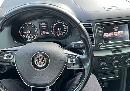VW Sharan Volkswagen 2.0 TDI SCR BMT Comfortline Comfortline