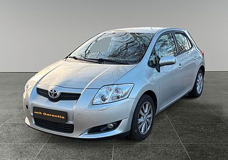 Toyota Auris Executive 1.6-1.Hand-Navi-Automatik