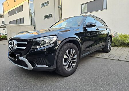 Mercedes-Benz GLC 220 d 4MATIC Autom. Panorama Dach + TÜV NEU